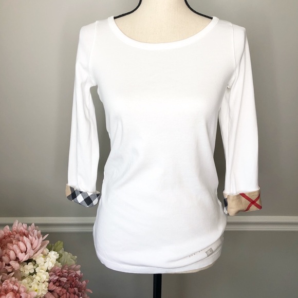 Burberry Tops - BURBERRY 3/4 sleeve white scoop neck top-M